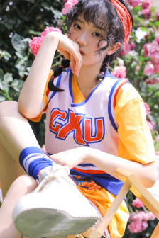 把双腿打开往花蒂里针扎ⅤK视频